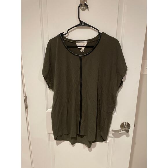 Two by Vince Camuto olive green shirt faux leather accents large - Picture 2 of 5